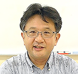 教授（学部長） 井上 博行