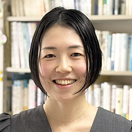 准教授 白井 真理子