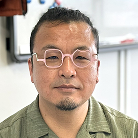 助教 冨田 孝幸 先生