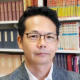 教授 日比 嘉高