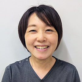神戸市看護大学 看護学部 基礎看護学分野 講師 新澤 由佳 先生
