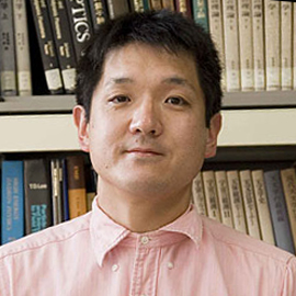 山口大学 理学部 物理・情報科学科 教授 坂井 伸之 先生