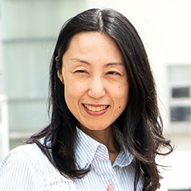 教授 松島 綾美