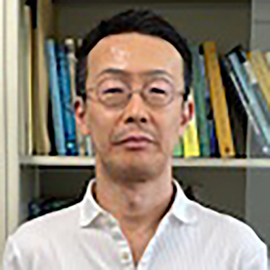 准教授 新居 俊作