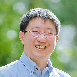 教授 佐藤 幸生