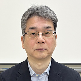 准教授 岡部 正幸 先生