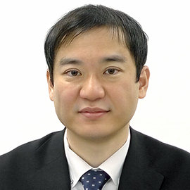 准教授 川邉 学 先生