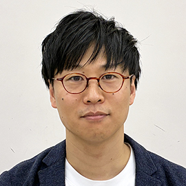 准教授 師岡 祐輔 先生